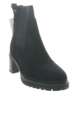 Dámské poltopánky Tommy Hilfiger, Veľkosť 37, Farba Čierna, Cena  157,95 €