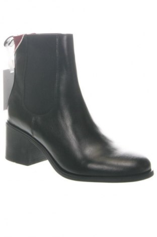 Γυναικεία μποτάκια Tommy Hilfiger, Μέγεθος 41, Χρώμα Μαύρο, Τιμή 117,99 €