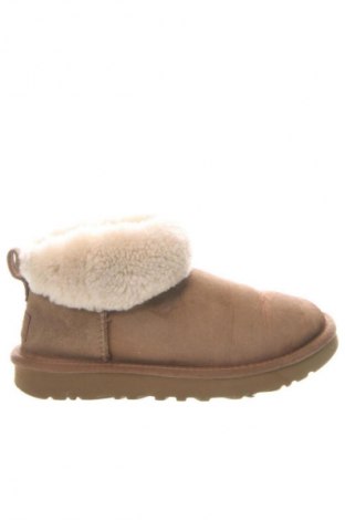 Дамски боти UGG Australia, Размер 37, Цвят Бежов, Цена 184,99 лв.