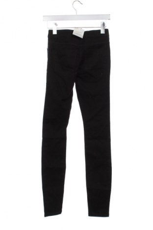 Dámske džínsy  ASOS, Veľkosť XS, Farba Čierna, Cena  48,00 €