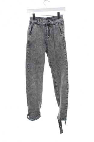 Női farmernadrág Amisu, Méret XS, Szín Szürke, Ár 5 865 Ft