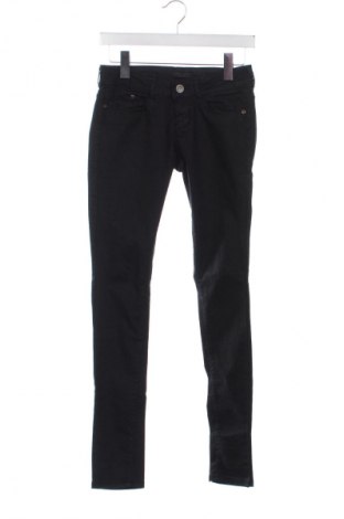 Női farmernadrág Bershka, Méret XS, Szín Fekete, Ár 5 799 Ft