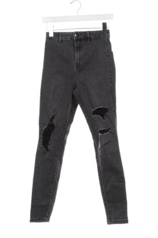 Дамски дънки Bershka, Размер XS, Цвят Сив, Цена 18,99 лв.