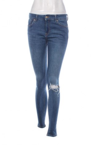 Dámske džínsy  Bershka, Veľkosť M, Farba Modrá, Cena  16,95 €
