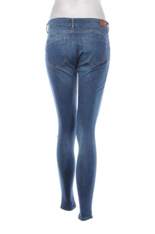 Dámske džínsy  Bershka, Veľkosť M, Farba Modrá, Cena  16,95 €