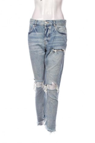 Damskie jeansy Bershka, Rozmiar M, Kolor Niebieski, Cena 95,99 zł