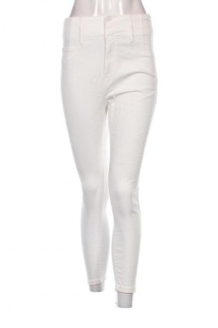 Női farmernadrág Bershka, Méret S, Szín Fehér, Ár 5 776 Ft