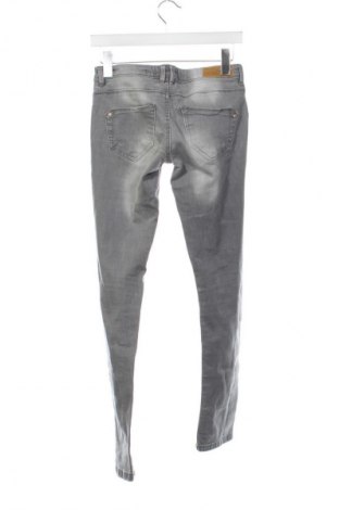 Γυναικείο Τζίν Bershka, Μέγεθος XS, Χρώμα Γκρί, Τιμή 9,99 €