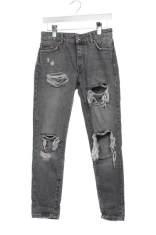 Dámské džíny  Bershka, Velikost XS, Barva Šedá, Cena  366,00 Kč
