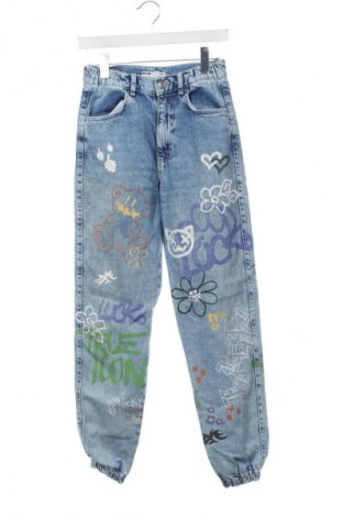 Dámske džínsy  Bershka, Veľkosť XS, Farba Modrá, Cena  27,80 €