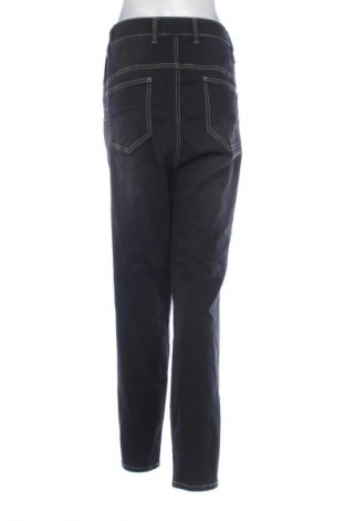 Дамски дънки Bpc Bonprix Collection, Размер 3XL, Цвят Черен, Цена 28,88 лв.
