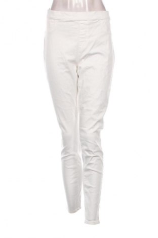 Damskie jeansy C&A, Rozmiar L, Kolor Biały, Cena 95,99 zł