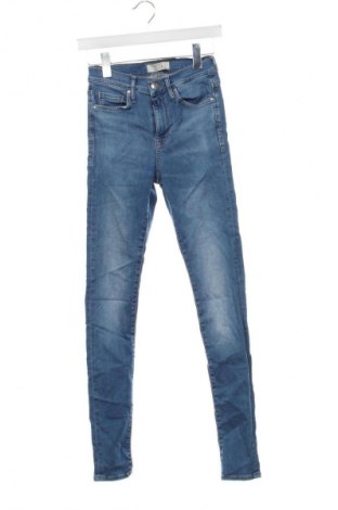 Damskie jeansy C.O.J., Rozmiar M, Kolor Niebieski, Cena 134,99 zł