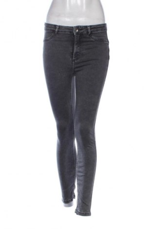 Dámské džíny  Calzedonia, Velikost S, Barva Šedá, Cena  659,00 Kč