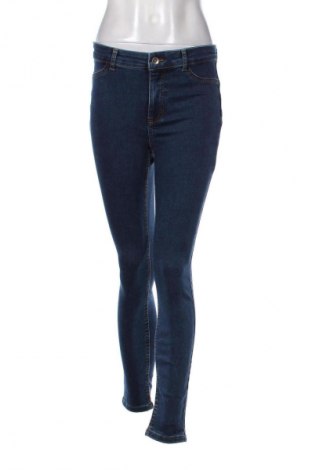 Damskie jeansy Calzedonia, Rozmiar M, Kolor Niebieski, Cena 94,38 zł