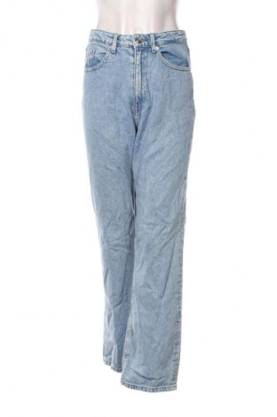 Blugi de femei Cropp, Mărime S, Culoare Albastru, Preț 139,99 Lei