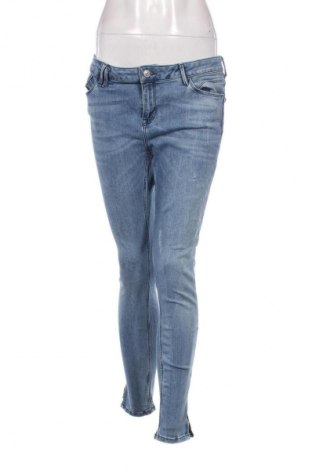 Дамски дънки Cross Jeans, Размер L, Цвят Син, Цена 28,99 лв.
