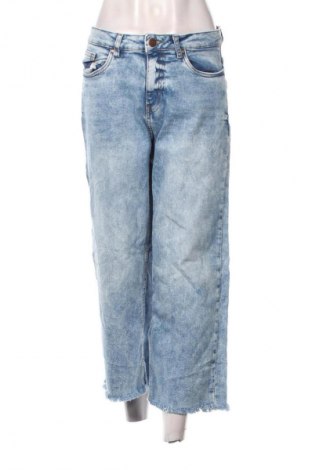 Dámske džínsy  Denim 1982, Veľkosť M, Farba Modrá, Cena  16,95 €