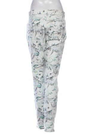 Dámské džíny  Designer S, Velikost L, Barva Vícebarevné, Cena  189,00 Kč