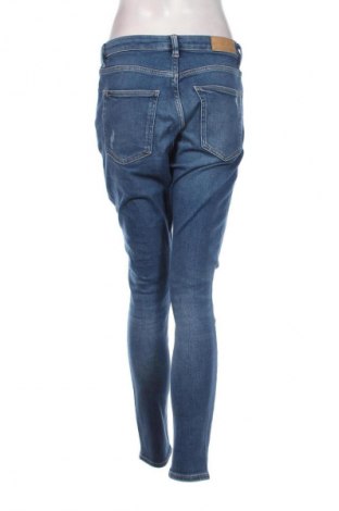 Damskie jeansy Edc By Esprit, Rozmiar L, Kolor Niebieski, Cena 305,99 zł