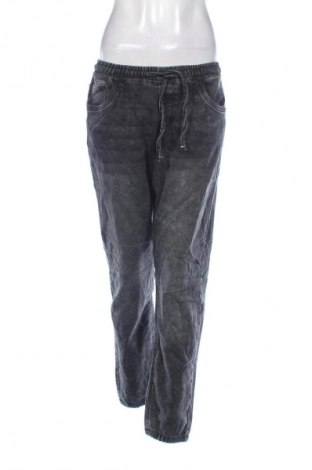 Damskie jeansy Esmara, Rozmiar L, Kolor Szary, Cena 95,99 zł