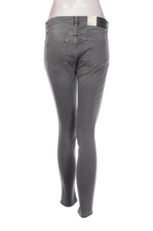 Blugi de femei Esprit, Mărime M, Culoare Gri, Preț 316,99 Lei