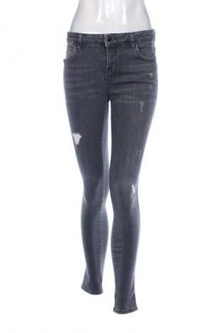 Damen Jeans Guess, Größe M, Farbe Grau, Preis 38,29 €