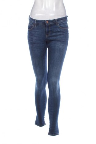 Damskie jeansy H&M, Rozmiar M, Kolor Niebieski, Cena 95,99 zł