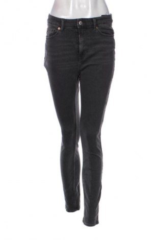Női farmernadrág H&M, Méret M, Szín Szürke, Ár 5 776 Ft