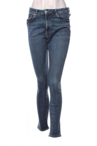 Damskie jeansy H&M, Rozmiar L, Kolor Niebieski, Cena 95,99 zł