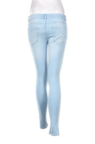 Damskie jeansy H&M Divided, Rozmiar S, Kolor Niebieski, Cena 66,67 zł