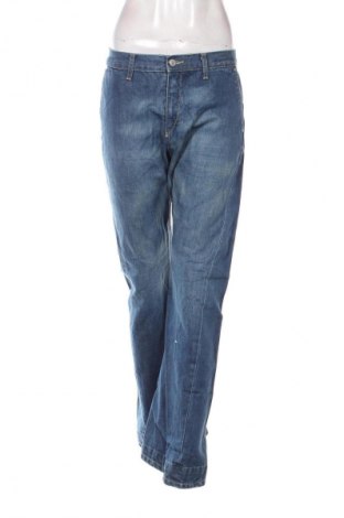 Дамски дънки Levi's, Размер M, Цвят Син, Цена 75,99 лв.