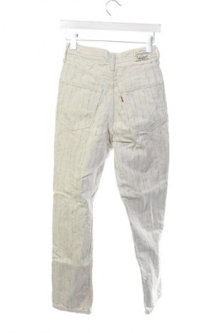 Női farmernadrág Levi's, Méret XS, Szín Sokszínű, Ár 15 000 Ft