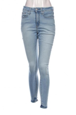 Γυναικείο Τζίν Levi's, Μέγεθος M, Χρώμα Μπλέ, Τιμή 89,99 €