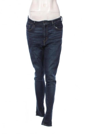 Дамски дънки Levi's, Размер L, Цвят Син, Цена 75,99 лв.
