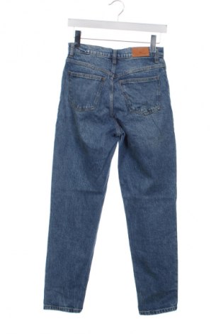 Blugi de femei Mango, Mărime XS, Culoare Albastru, Preț 115,99 Lei