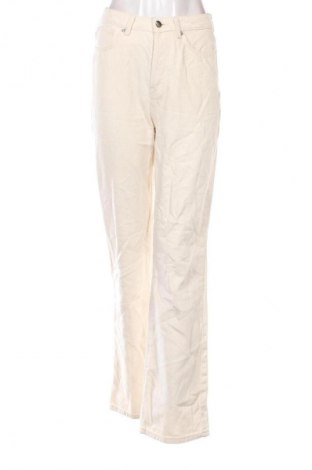 Blugi de femei Never Denim, Mărime M, Culoare Ecru, Preț 139,99 Lei