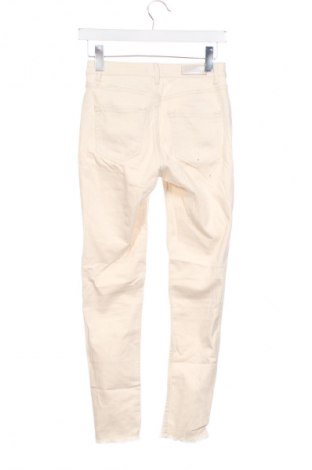 Damskie jeansy ONLY, Rozmiar S, Kolor ecru, Cena 111,99 zł