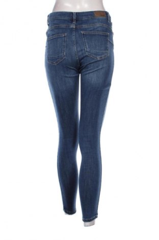 Damskie jeansy ONLY, Rozmiar M, Kolor Niebieski, Cena 111,99 zł