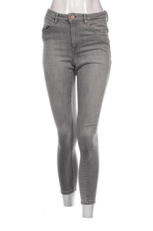 Damskie jeansy ONLY, Rozmiar M, Kolor Szary, Cena 111,99 zł