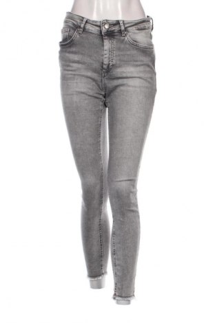 Damskie jeansy ONLY, Rozmiar L, Kolor Szary, Cena 111,99 zł