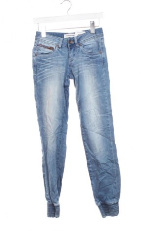 Női farmernadrág Outfitters Nation, Méret XS, Szín Kék, Ár 7 879 Ft