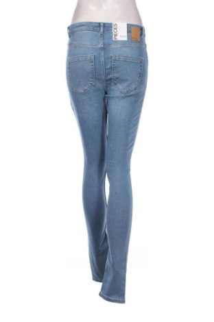 Damskie jeansy Pieces, Rozmiar M, Kolor Niebieski, Cena 252,99 zł