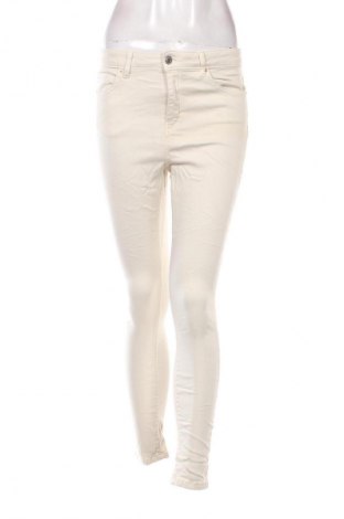 Damen Jeans Primark, Größe M, Farbe Ecru, Preis € 20,99