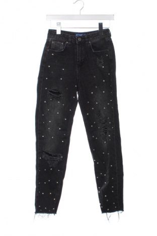 Damskie jeansy Pull&Bear, Rozmiar XXS, Kolor Czarny, Cena 95,99 zł