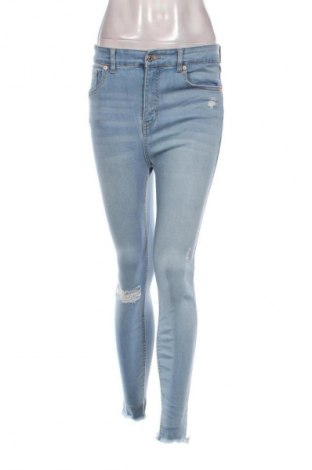 Damskie jeansy Pull&Bear, Rozmiar M, Kolor Niebieski, Cena 95,99 zł