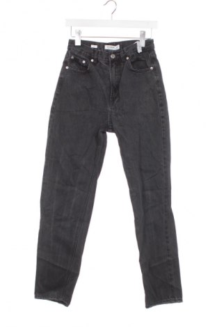 Dámské džíny  Pull&Bear, Velikost XS, Barva Černá, Cena  469,00 Kč