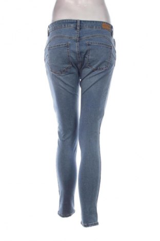 Dámské džíny  Pull&Bear, Velikost M, Barva Modrá, Cena  685,00 Kč