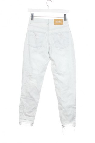 Dámské džíny  Pull&Bear, Velikost XS, Barva Modrá, Cena  189,00 Kč
