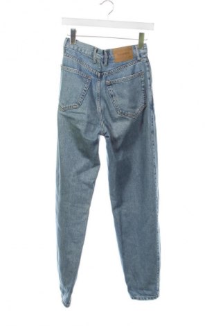 Dámske džínsy  Pull&Bear, Veľkosť XS, Farba Modrá, Cena  14,95 €